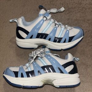 Refresh Kids Shoes in Blue and White